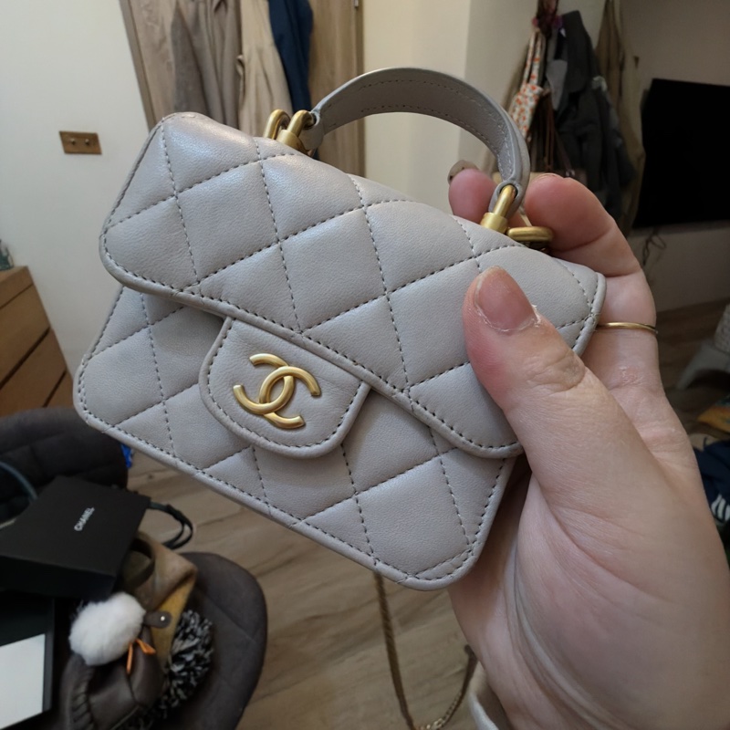 香奈兒 Chanel 手提 斜背 小廢包 淺灰 7成新-1