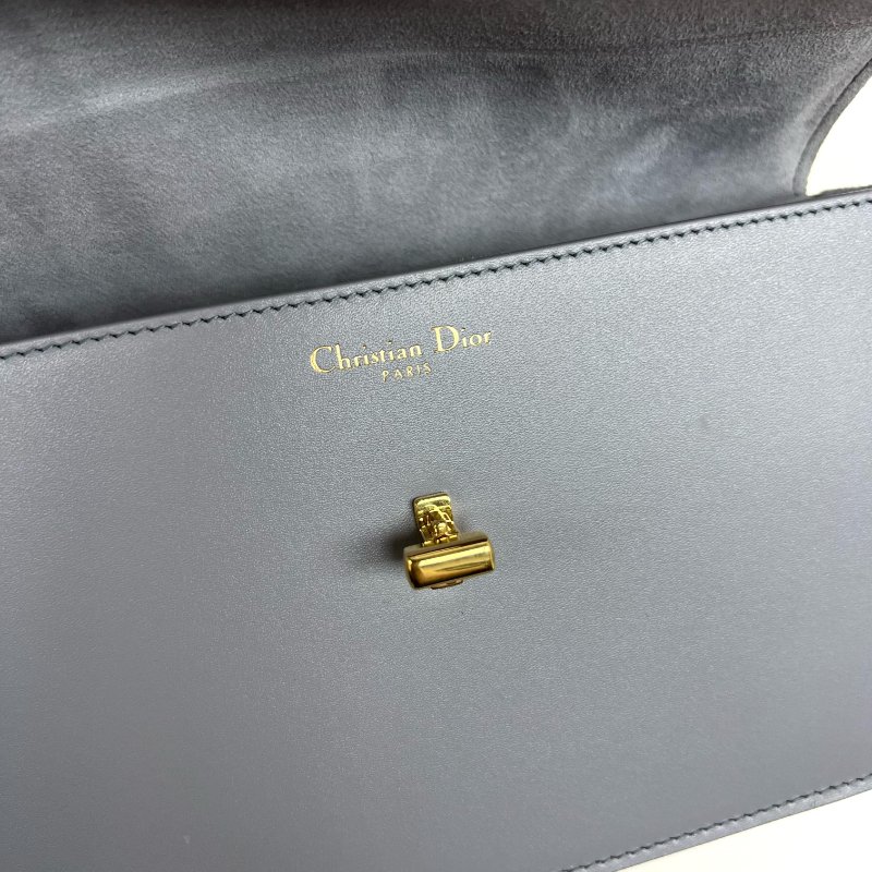 ［N389］Dior 迪奥 30 Montaigne CD Buckle 斜背包 单肩包 雾霾蓝 女款 小号 金扣 羊皮-10