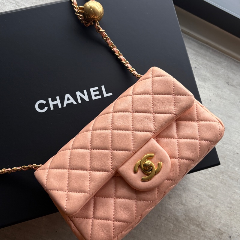 Chanel 金球mini蜜桃粉-0