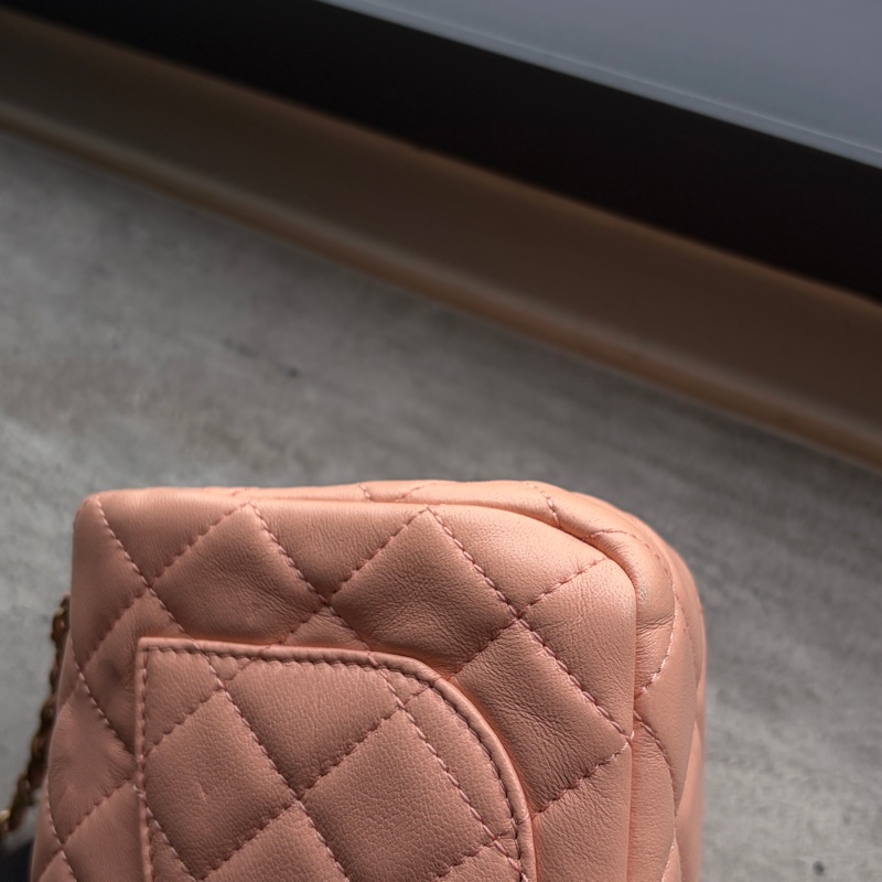 Chanel 金球mini蜜桃粉-11