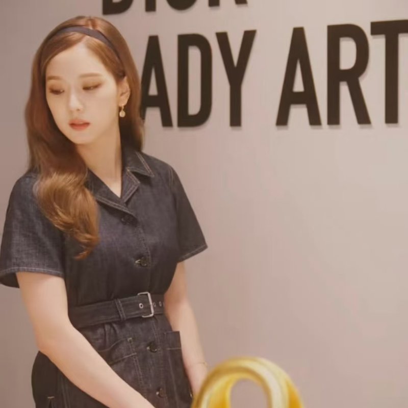 ❤️DIOR 牛仔上衣配腰帶 金智秀Jisoo同款-2