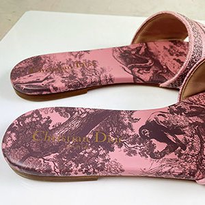 ＊奢華大道國際精品＊【D0279】DIOR 粉紫色刺繡叢林動物圖騰平底托鞋38號-2