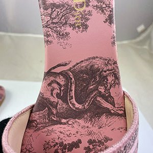 ＊奢華大道國際精品＊【D0279】DIOR 粉紫色刺繡叢林動物圖騰平底托鞋38號-4