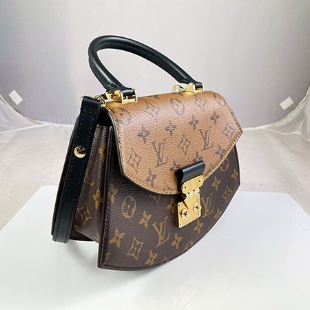 *奢華大道國際精品*【L3348】LV雙色原花 Tilsitt 扇形手提/斜背兩用包 M46548-1