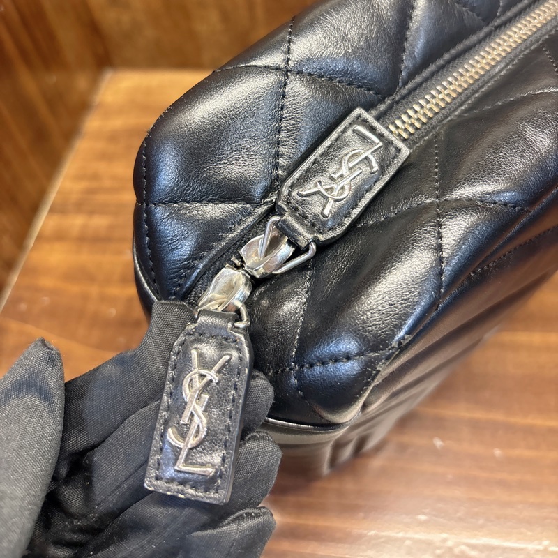 Saint Laurent Lou Mini 黑色斜挎包-4