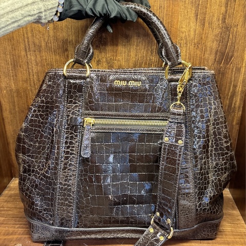 Miu Miu 棕色鱷魚紋手提包