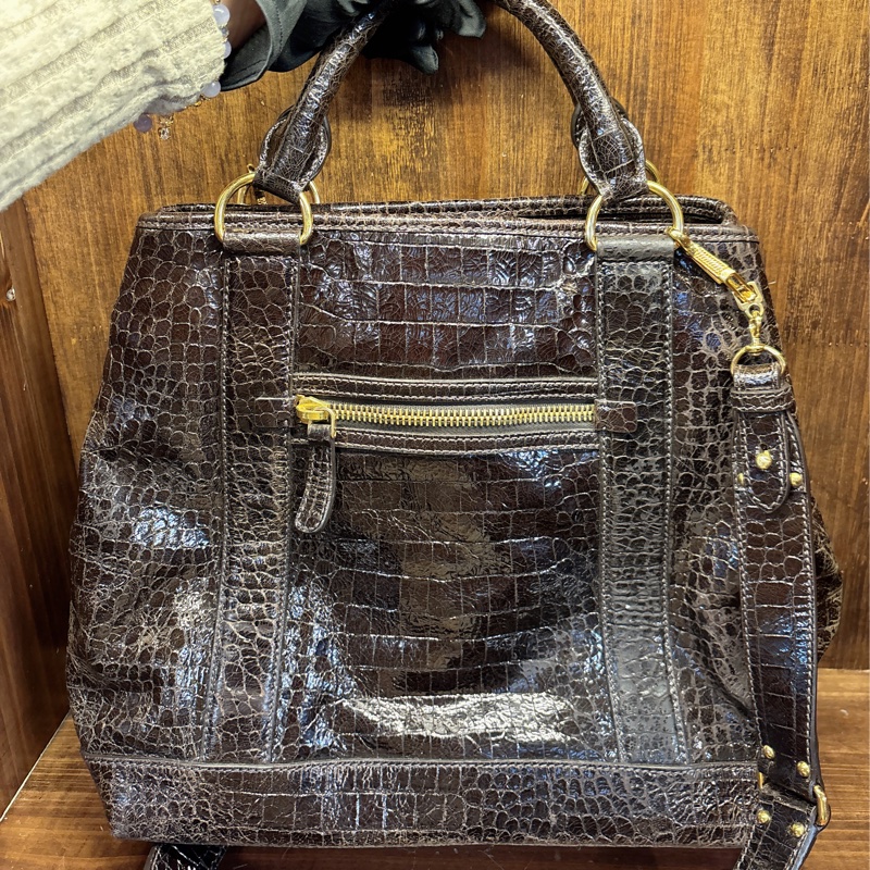 Miu Miu 棕色鱷魚紋手提包-1