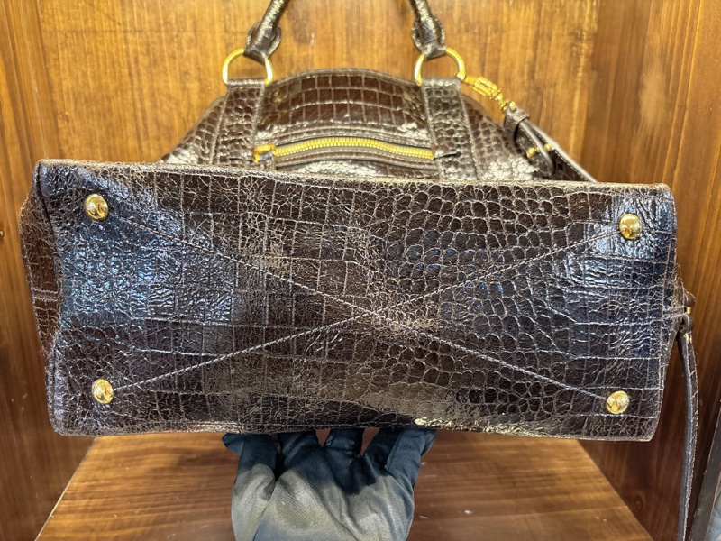 Miu Miu 棕色鱷魚紋手提包-2