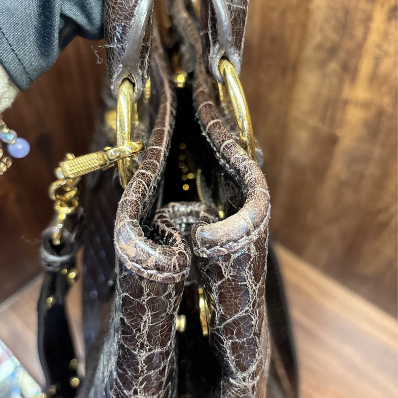 Miu Miu 棕色鱷魚紋手提包-4