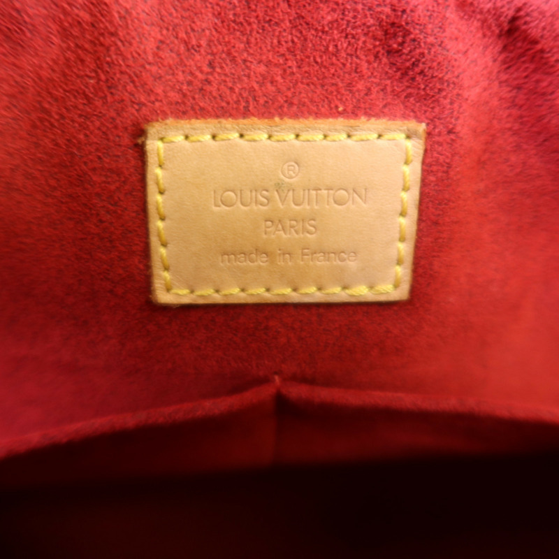 LOUIS VUITTON Monogram Multiple Cite金扣手挽袋-14