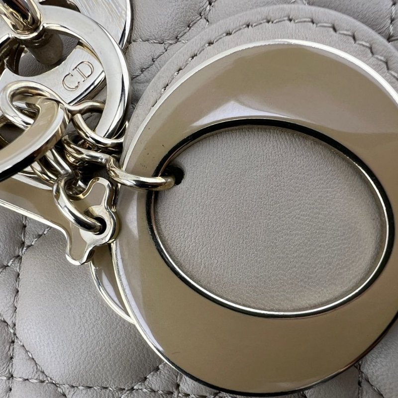 迪奧 Lady Dior 五格黛妃包-37