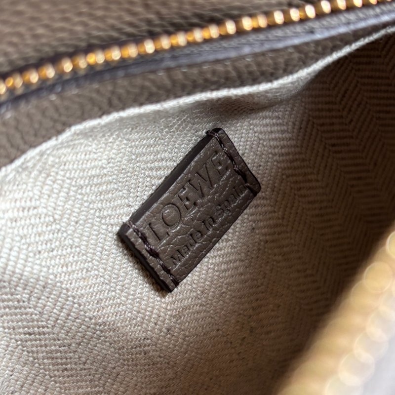 ::LOEWE:: 墨綠色手提斜背兩用包 Mini Puzzle Edge bag in soft grained calfskin-19