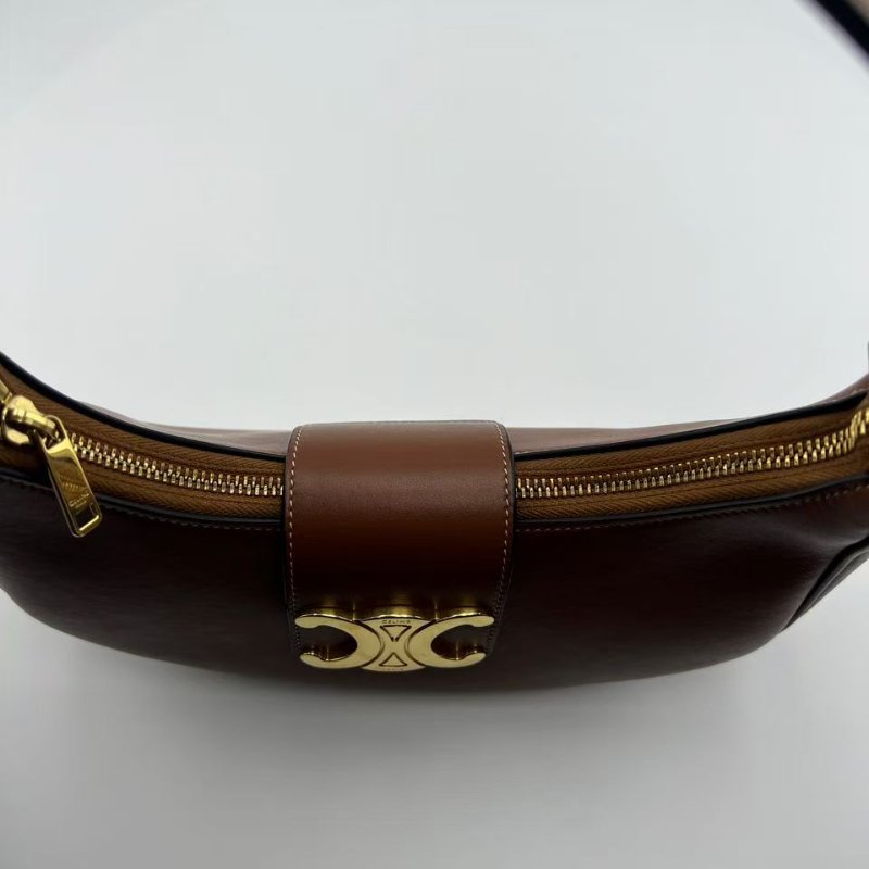 賽琳 AVA TRIOMPHE 腋下包-1