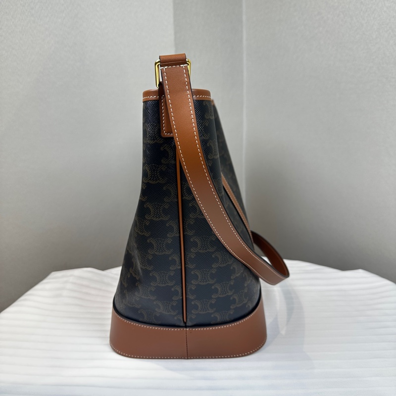 賽琳/Celine Triomphe Bucket 中號凱旋門經典老花棕色水桶包24x18x27cm-3