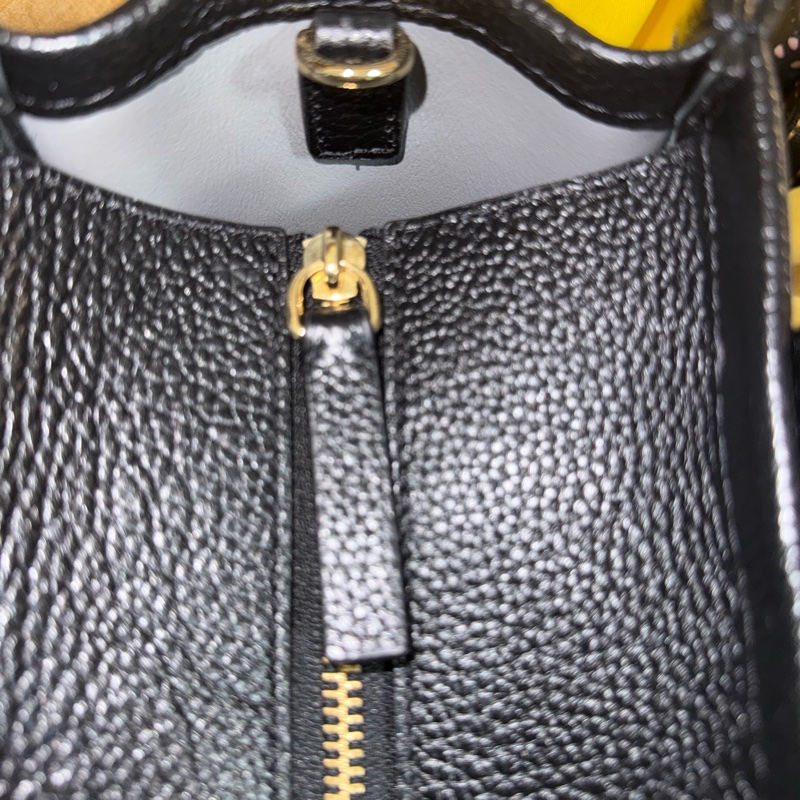 Marc Jacobs The Leather Small Tote bag 黑色小牛皮托特包-10