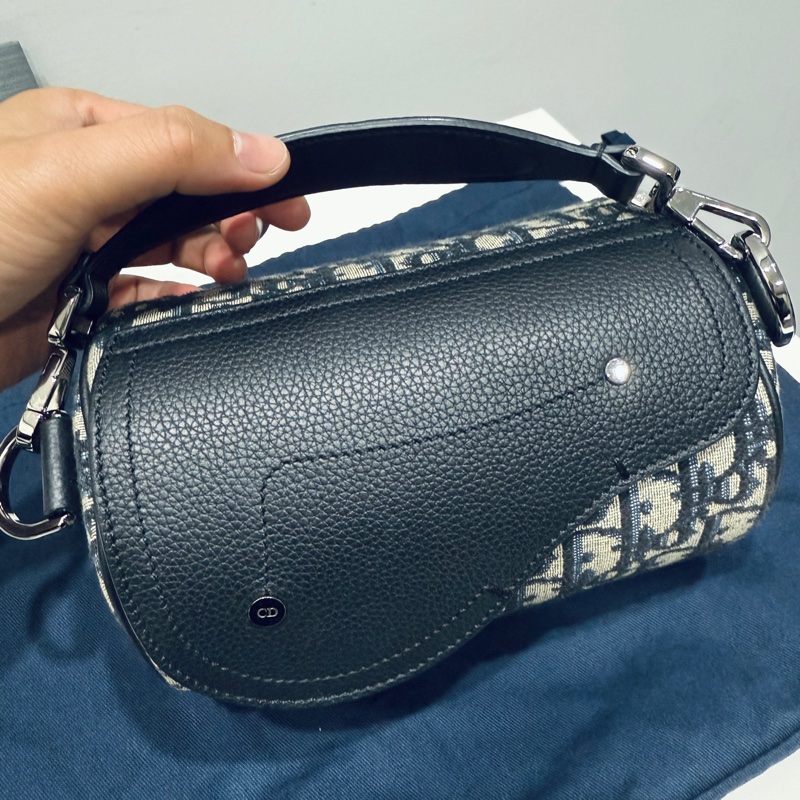 迪奧男包Dior Mini Roller bag 迷你圓筒男包狀況很好👌-1