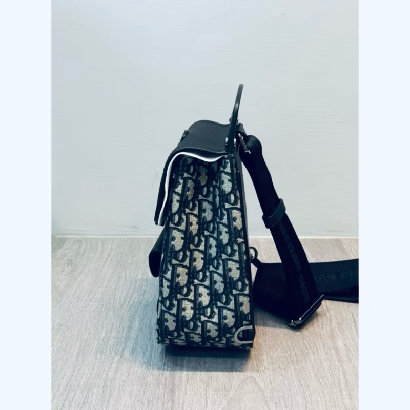 「9.99成新」Dior Gallop Sling Bag 單肩包(誠可議）-3