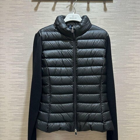 💎Han's house精品服飾💎 MONCLER 羽絨 拼接 美麗諾羊毛 外套 原價53400