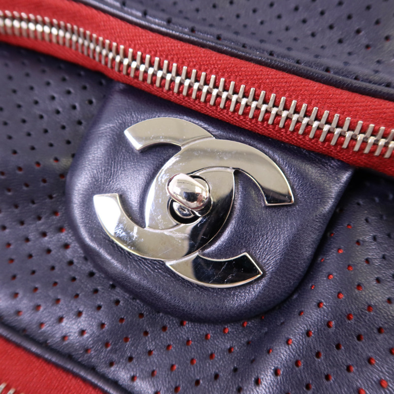 CHANEL 羊皮皮革Shoulder Bag銀扣鏈帶肩背袋-11