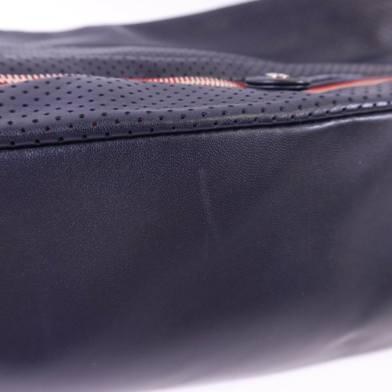 CHANEL 羊皮皮革Shoulder Bag銀扣鏈帶肩背袋-16