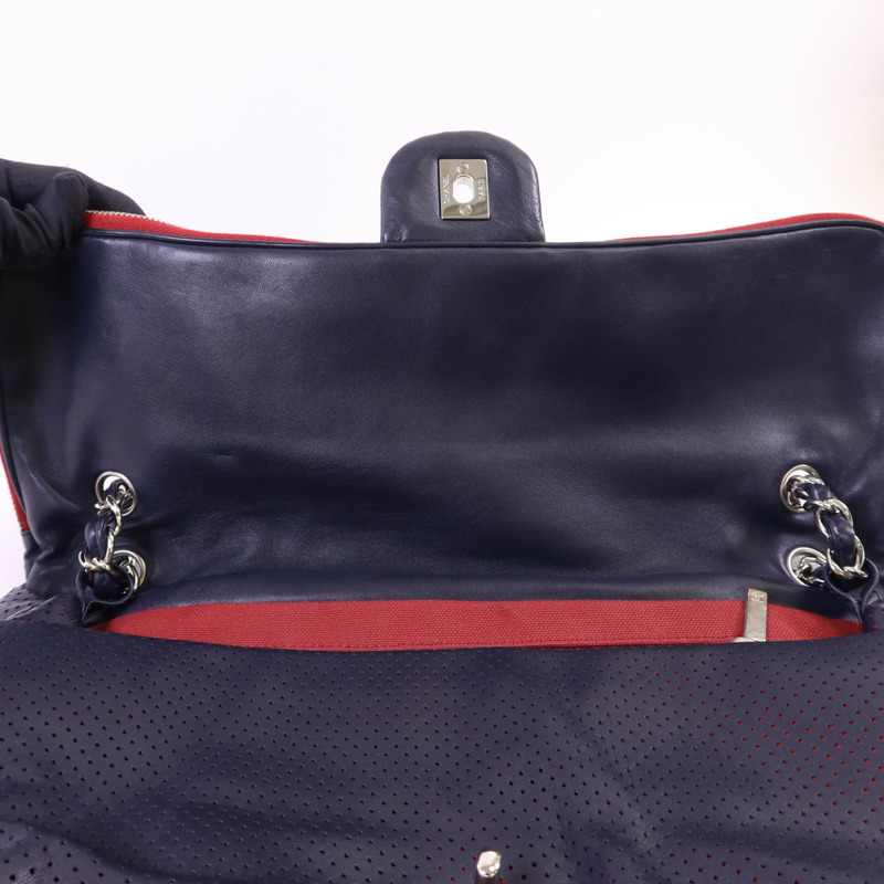 CHANEL 羊皮皮革Shoulder Bag銀扣鏈帶肩背袋-17