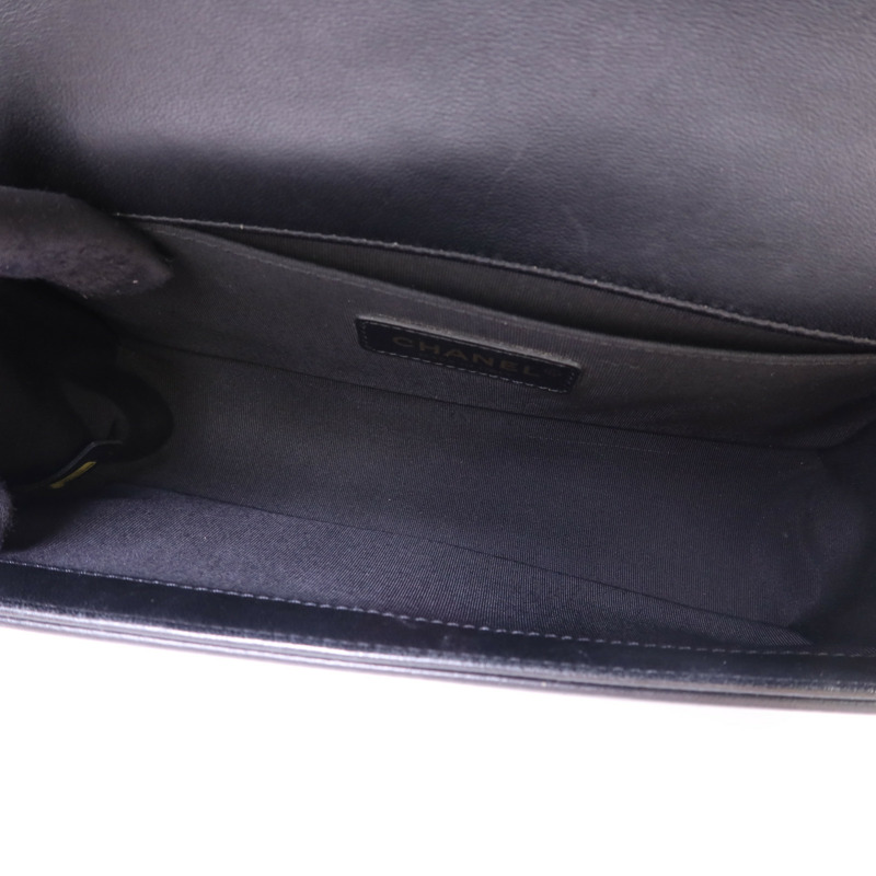 CHANEL 羊皮皮革Boy 25金扣鏈帶肩背袋-6