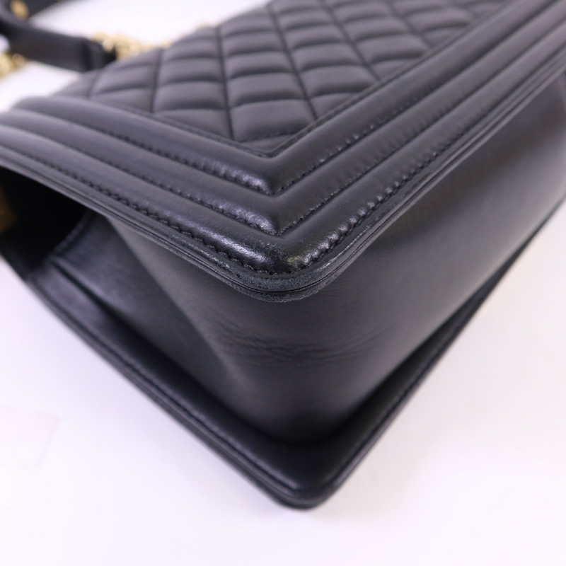 CHANEL 羊皮皮革Boy 25金扣鏈帶肩背袋-15