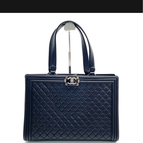 👜 Chanel Le Boy 托特包｜菱格牛皮｜黑銀