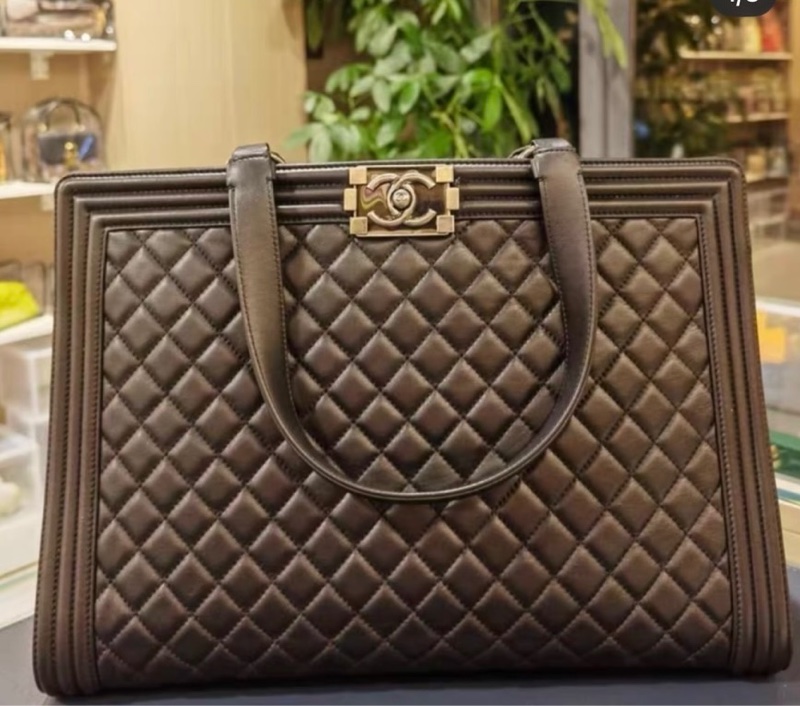 👜 Chanel Le Boy 托特包｜菱格牛皮｜黑銀-1