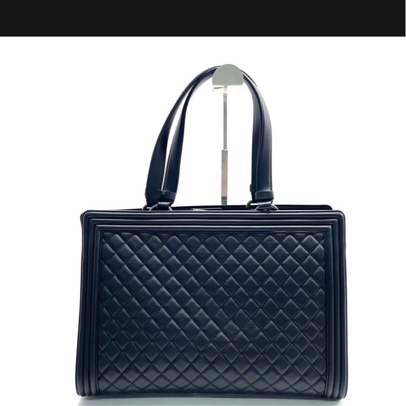 👜 Chanel Le Boy 托特包｜菱格牛皮｜黑銀-5