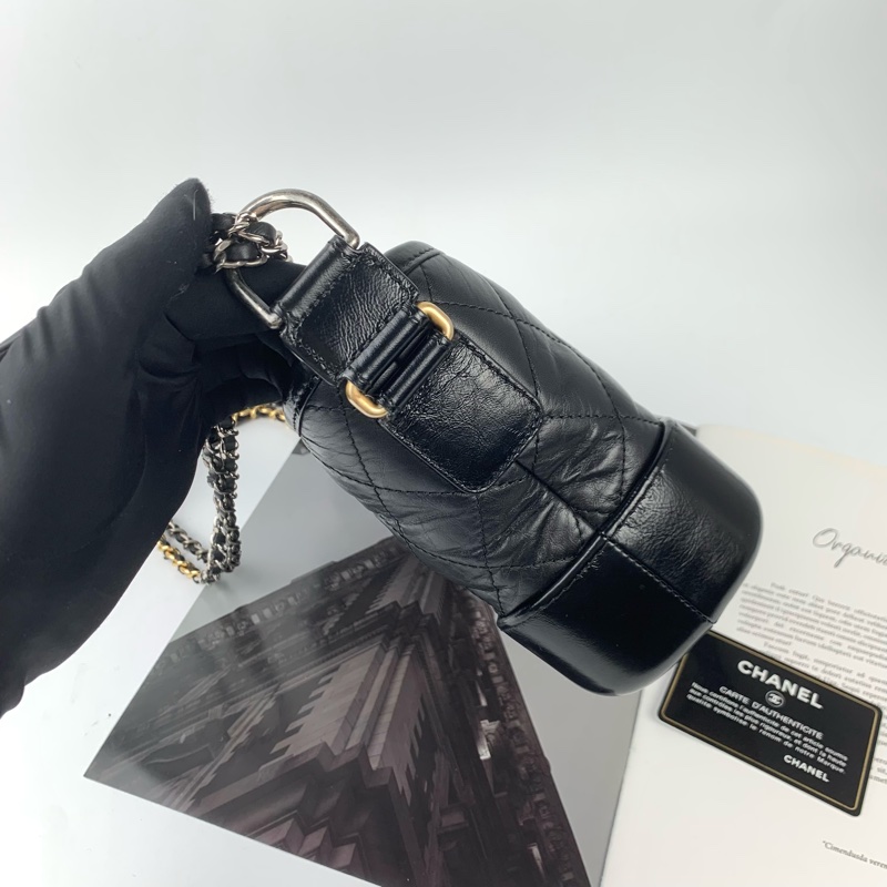 Chanel流浪包小號黑金-2