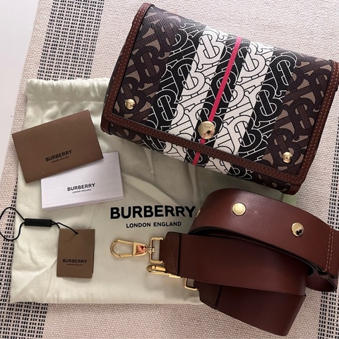 Burberry BT 印花郵差包 精品斜背包 附防塵袋保卡｜淘氣善良・尋寶
