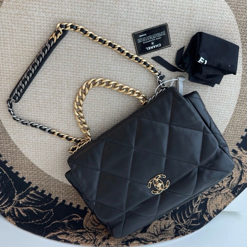🖤 CHANEL 19 Maxi|經典收藏釋出 🖤-0