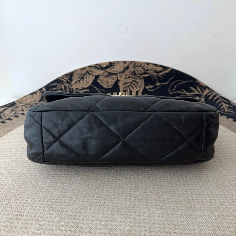 🖤 CHANEL 19 Maxi|經典收藏釋出 🖤-3