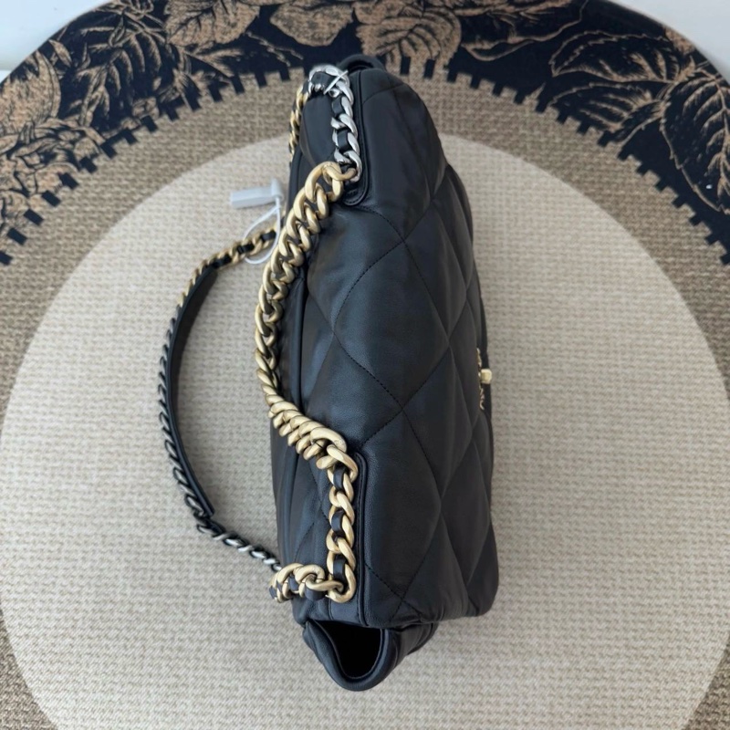 🖤 CHANEL 19 Maxi|經典收藏釋出 🖤-15