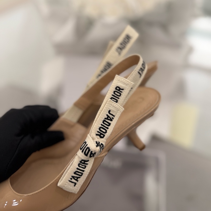 J'ADIOR 露跟高跟鞋 裸色漆面小牛皮-2