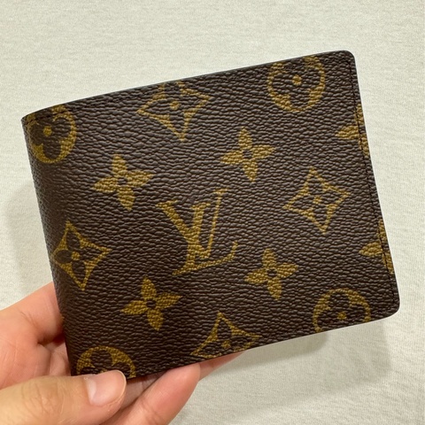 LV經典老花皮夾 短夾