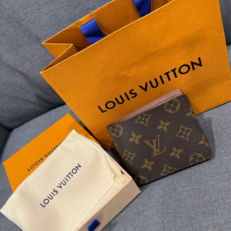 LV經典老花皮夾 短夾-8