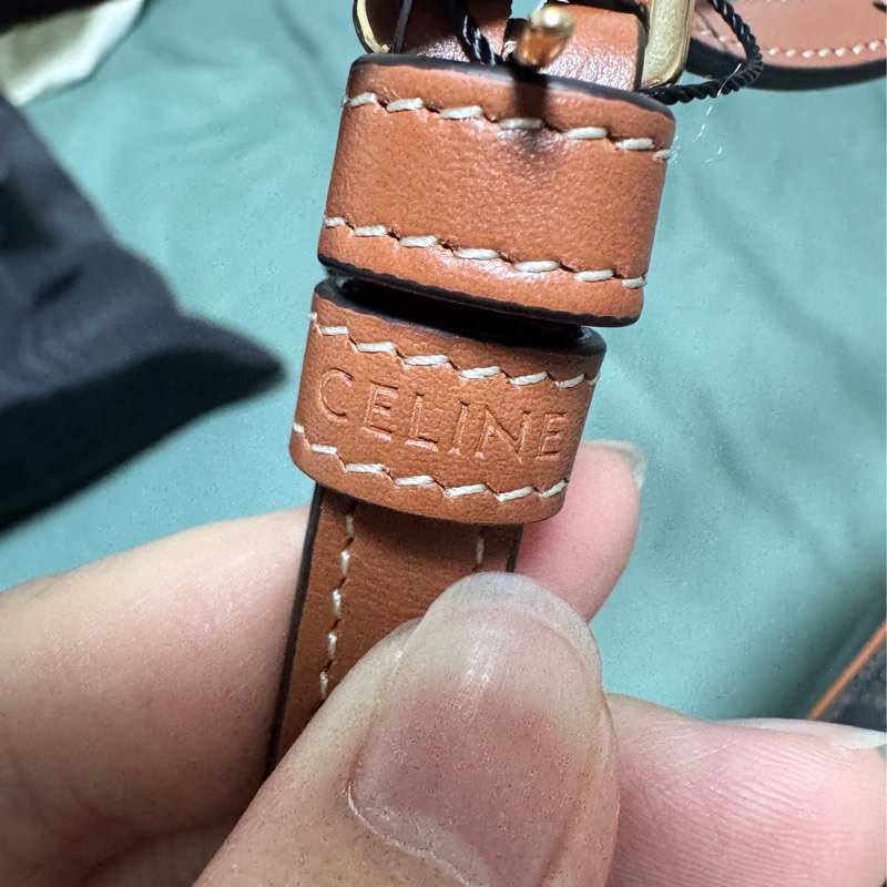 Celine 迷你彩色刺繡相機包MINI CAMERA SHOULDER BAG-1