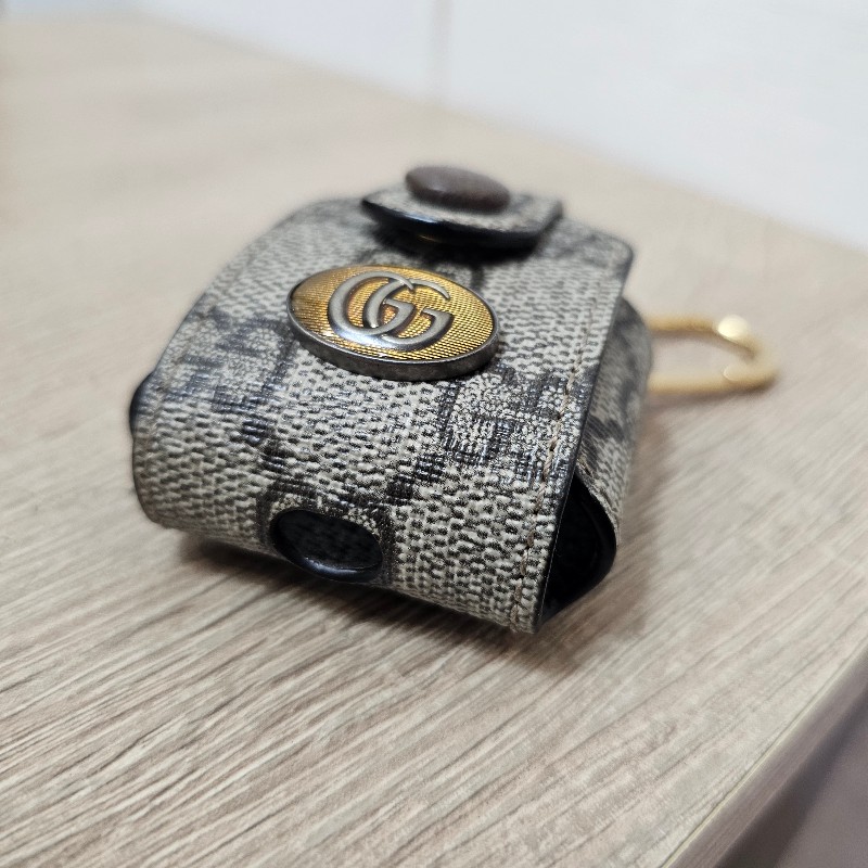 [絕版好物❣️] Gucci 老花金釦Airpods1代2代耳機套/吊飾-12