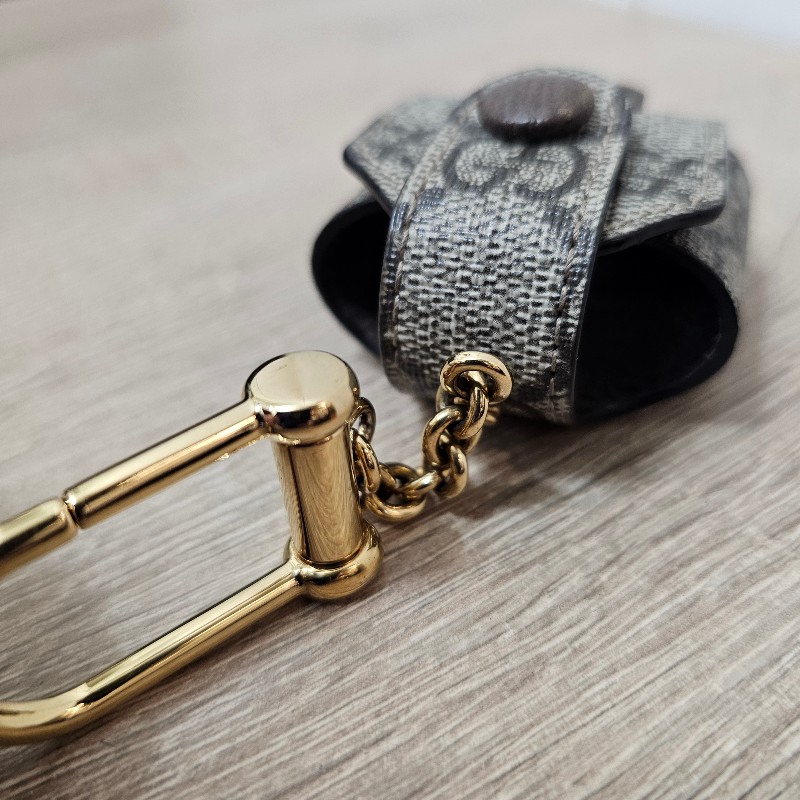 [絕版好物❣️] Gucci 老花金釦Airpods1代2代耳機套/吊飾-17