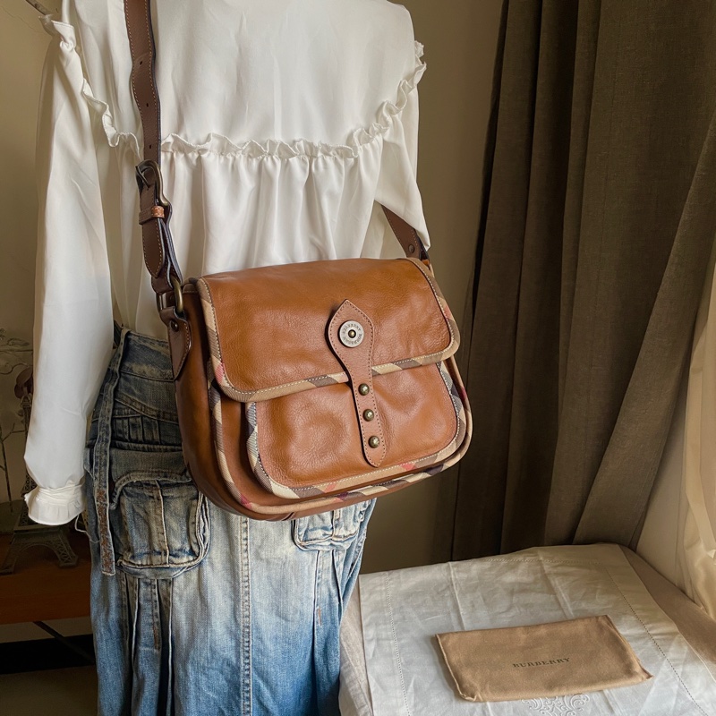 Burberry郵差包/大馬鞍/翻蓋包/斜背包/側背包🇬🇧正品🇬🇧況好🇬🇧男女適用🇬🇧英式風格🇬🇧學院風-7