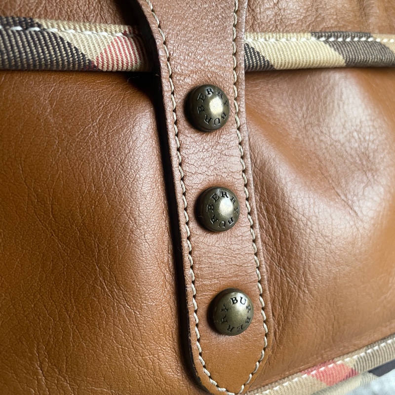 Burberry郵差包/大馬鞍/翻蓋包/斜背包/側背包🇬🇧正品🇬🇧況好🇬🇧男女適用🇬🇧英式風格🇬🇧學院風-15