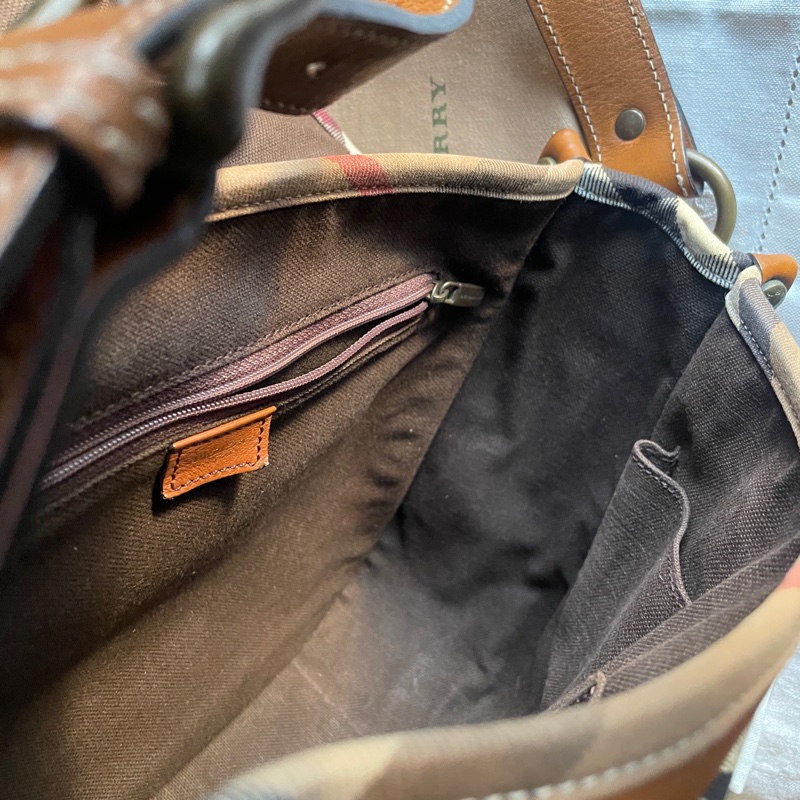 Burberry郵差包/大馬鞍/翻蓋包/斜背包/側背包🇬🇧正品🇬🇧況好🇬🇧男女適用🇬🇧英式風格🇬🇧學院風-53