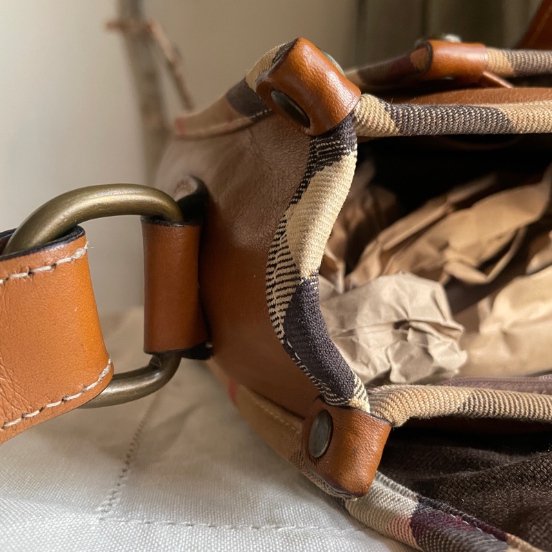 Burberry郵差包/大馬鞍/翻蓋包/斜背包/側背包🇬🇧正品🇬🇧況好🇬🇧男女適用🇬🇧英式風格🇬🇧學院風-62