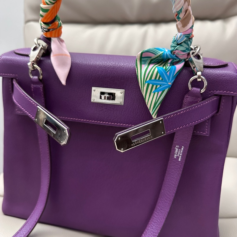 Hermes Kelly 28 正方形H刻收藏等級！這是 老工坊時期的手縫風格-1