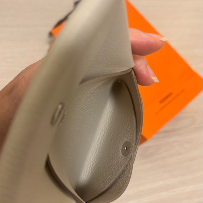 全新 HERMES Calvi Duo冰川白色全皮卡夾 零錢包-9