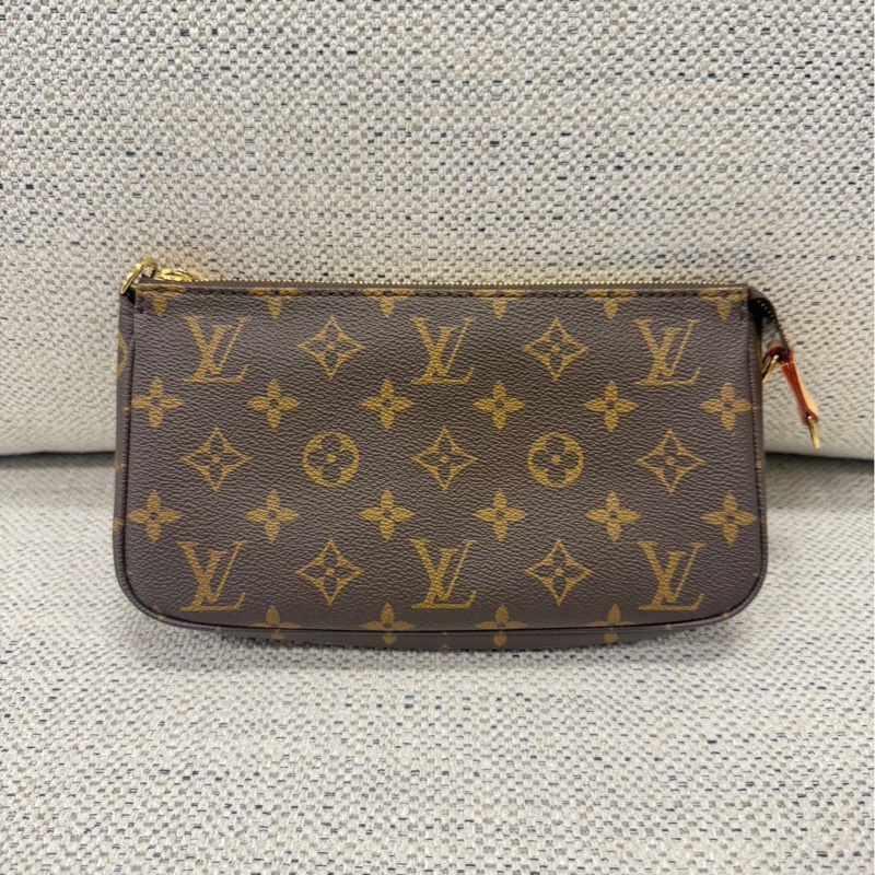 LOUIS VIUTTON 路易威登 麻將包Pochette Accessoires 塗層帆布 金扣 女款 斜背包 手提包 單肩包-1