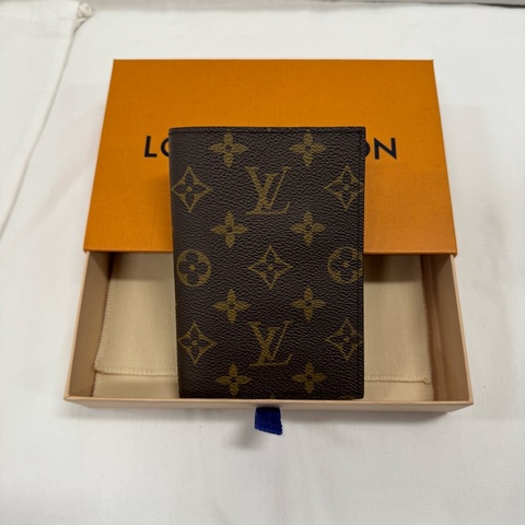 LOUIS VUITTON Monogram Eclipse 老花 護照夾 配4個卡槽 塗層帆布 卡包護照夾 男款 老花色