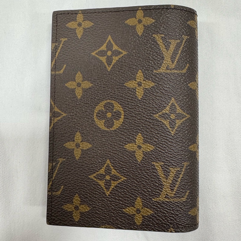 LOUIS VUITTON Monogram Eclipse 老花 護照夾 配4個卡槽 塗層帆布 卡包護照夾 男款 老花色-2